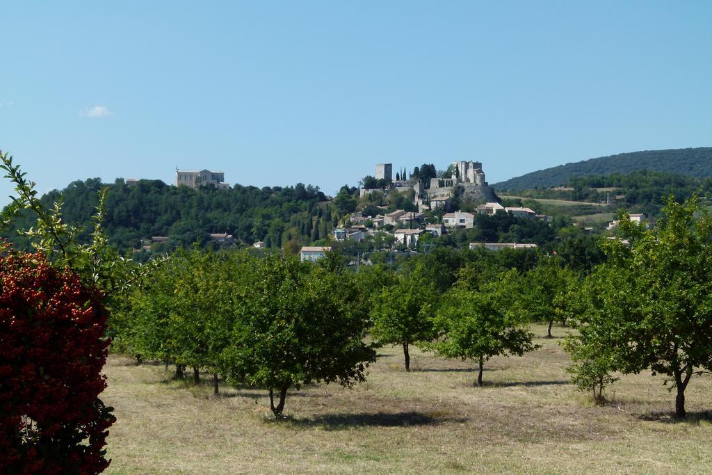 Le Seminaire Bed & Breakfast Roussas Dış mekan fotoğraf
