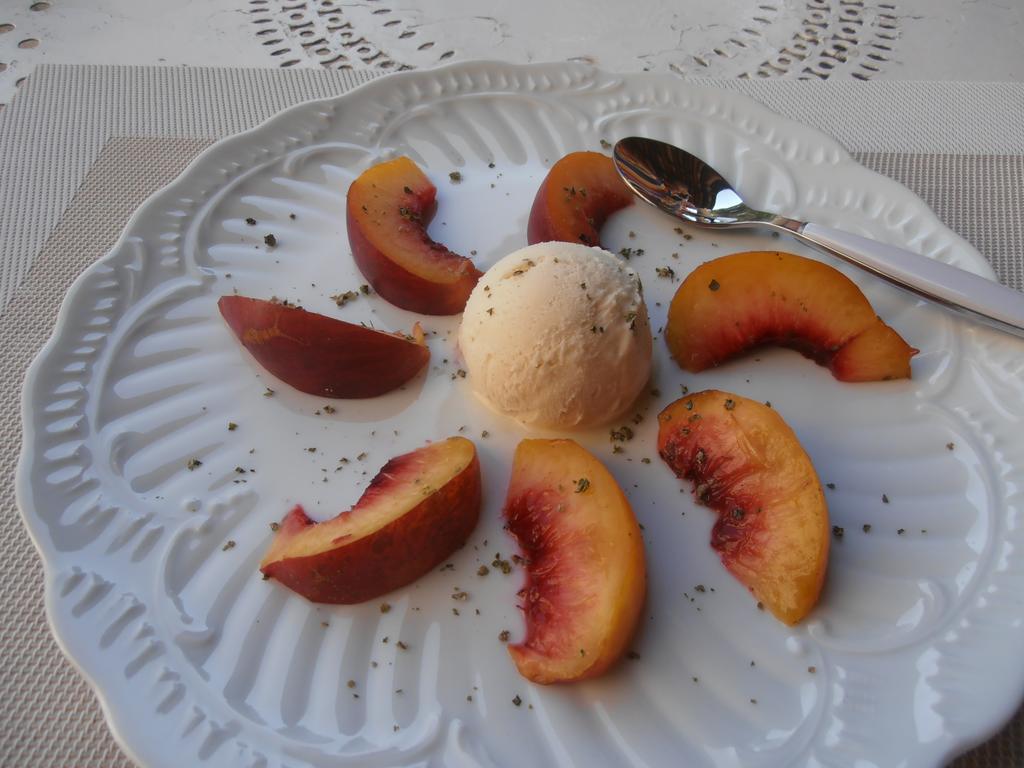 Le Seminaire Bed & Breakfast Roussas Dış mekan fotoğraf